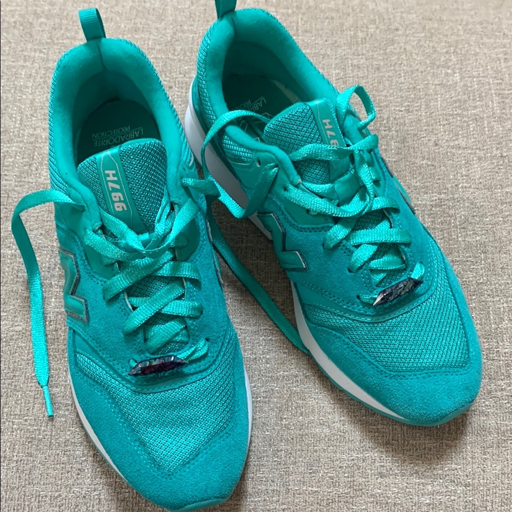 New balance mystic crystal 997H. Women's Teal Sneakers